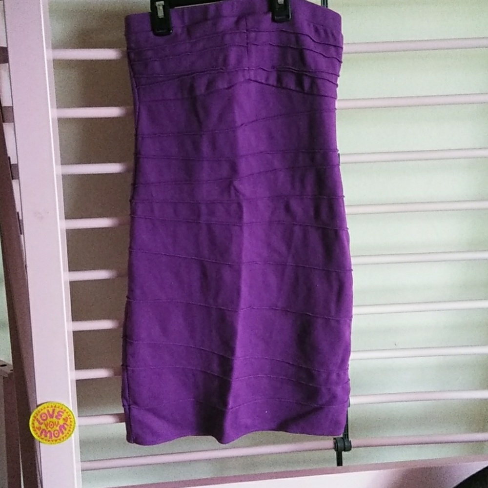 Purple Sisley Strapless body con dress